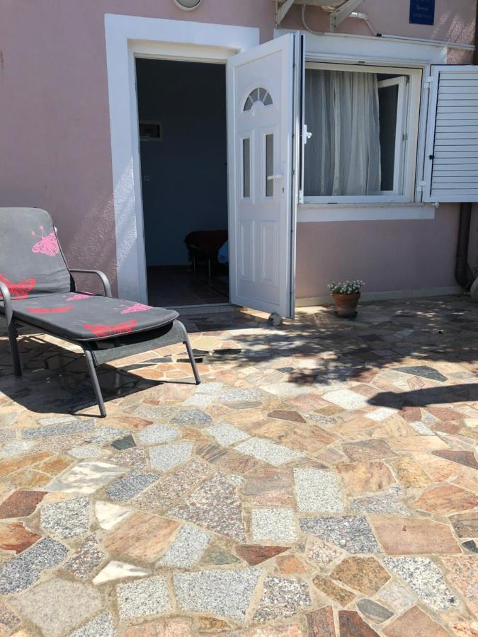 Apartman Ana ウマグ エクステリア 写真